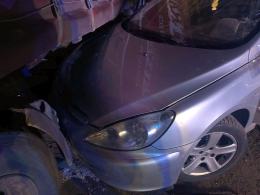 Wypadek w Skarbimierzu-Osiedlu. 18-latek w ciężkim stanie trafił do szpitala