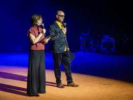 Nagrody dla artystów Teatru im. Jana Kochanowskiego. Uhonorowano zasłużonych