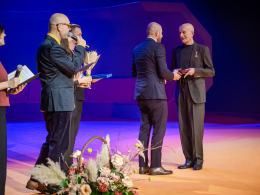 Nagrody dla artystów Teatru im. Jana Kochanowskiego. Uhonorowano zasłużonych