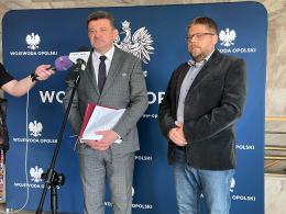 Kontrole na granicy w związku z pryszczycą na Węgrzech. Wprowadzano działania zabezpieczające