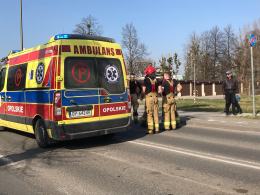 Zderzenie motocykla z samochodem osobowym na ul. Hallera w Opolu