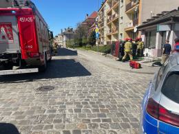 Uderzyła autem w budynek w centrum Namysłowa. Na szczęście nikt nie ucierpiał