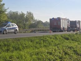 Zderzenie trzech pojazdów na DK46 w Malerzowicach Wielkich. Udział brało jedenastu uczestników
