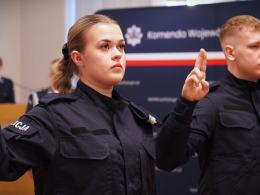 Ślubowanie nowych policjantów w Opolu