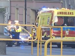 Potrącenie pieszego na ul. Armii Krajowej w Prudniku. Poszkodowany w szpitalu