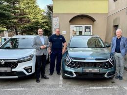 Uroczyste przekazanie nowych radiowozów dla policjantów z Kluczborka