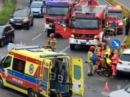 Wypadek na Armii Krajowej. Jeden z kierowców trafił do szpitala
