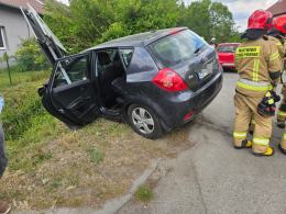 Wypadek na ul. Elektryków w Opolu. Jedna osoba w szpitalu