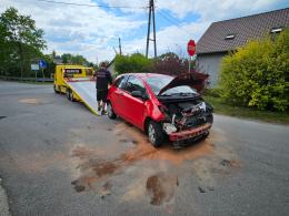 Wypadek na ul. Elektryków w Opolu. Jedna osoba w szpitalu