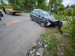 Wypadek na ul. Elektryków w Opolu. Jedna osoba w szpitalu