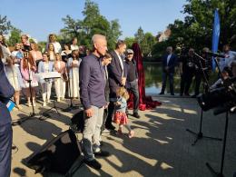 Ewa Demarczyk wraca do Opola - nowy pomnik uroczyście odsłonięty