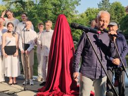 Ewa Demarczyk wraca do Opola - nowy pomnik uroczyście odsłonięty