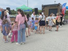 Wodny plac zabaw oficjalnie otwarty. Zobacz ile kosztuje ta wodna atrakcja (WIDEO)
