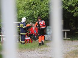 Pożar domu w Opolu - jedna osoba w szpitalu, koty uratowane przez strażaków