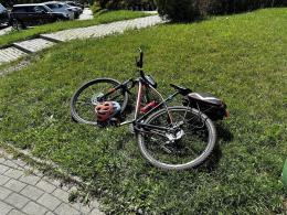 Potrącenie rowerzystki na Alei Solidarności w Opolu. Kobieta trafiła do szpitala