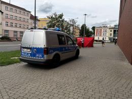 Tragiczny finał interwencji przy Solarisie. Nie żyje mężczyzna