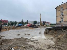 Burze i intensywne opady w regionie. Pogotowie przeciwpowodziowe ogłoszone w Prudniku
