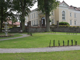 KPO: od jachtów po jacuzzi w Pawłowicach. Senator Godyla odpiera zarzuty (WIDEO)