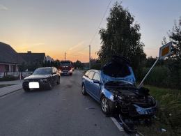 BMW wymusiło pierwszeństwo w gminie Namysłów. Jedna osoba trafiła do szpitala