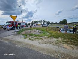 Wypadek na DK45 w Jełowej - dwie osoby w szpitalu