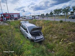 Wypadek na DK45 w Jełowej - dwie osoby w szpitalu