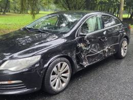 Stracił panowanie nad samochodem i doprowadził do kolizji