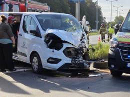 Zderzenie karetki i busa na obwodnicy Opola. Interweniował śmigłowiec LPR