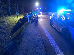 Wypadek na DK45. Kierowca w szpitalu
