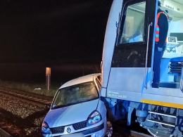 Pomyliła tory z drogą. Kobieta może mówić o dużym szczęściu