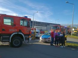 Zderzenie dwóch pojazdów na ul. Partyzanckiej w Opolu. Jedna osoba poszkodowana