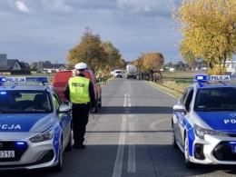 Cysterna z gazem przewróciła się między Kuniowem a Kluczborkiem