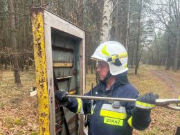 Strażacy OSP trenowali ratownictwo wodne i działania przy pożarach aut elektrycznych