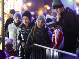 Jarmark Bożonarodzeniowy w Opolu trwa. Sprawdź program (WIDEO) (GALERIA)