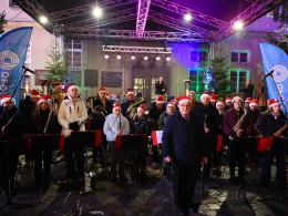 Jarmark Bożonarodzeniowy w Opolu trwa. Sprawdź program (WIDEO) (GALERIA)