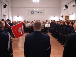 36 nowych policjantów złożyło ślubowanie w Komendzie Wojewódzkiej Policji w Opolu