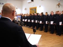 36 nowych policjantów złożyło ślubowanie w Komendzie Wojewódzkiej Policji w Opolu
