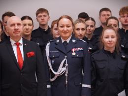 36 nowych policjantów złożyło ślubowanie w Komendzie Wojewódzkiej Policji w Opolu