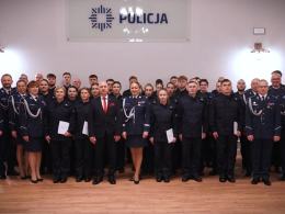 36 nowych policjantów złożyło ślubowanie w Komendzie Wojewódzkiej Policji w Opolu