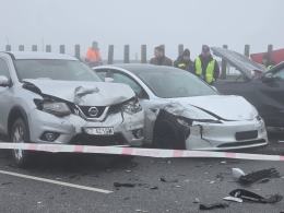 Trwają czynności służb po tragicznym zdarzeniu na A4. Droga wciąż zablokowana WIDEO