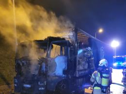 Pożar ciągnika siodłowego na MOP Wysoka przy autostradzie A4
