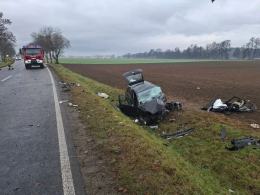 Prokuratura bada tragiczny wypadek pod Strzeleczkami. Zginęło nienarodzone dziecko