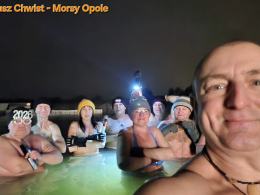 Noworoczne morsowanie na Bolko. Mróz im nie straszny