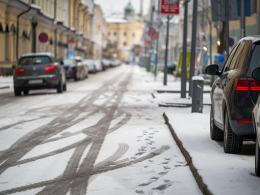 Mróz szczypie, smog dokłada. Spacer dziś niekoniecznie