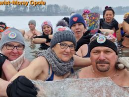 Opolskie Morsy znów wsparły WOŚP. Zimna woda, gorący cel