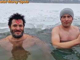 Opolskie Morsy znów wsparły WOŚP. Zimna woda, gorący cel