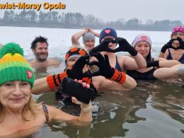 Opolskie Morsy znów wsparły WOŚP. Zimna woda, gorący cel