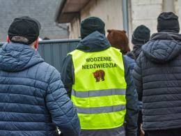 Niedźwiedź znów zatańczył w Chróścinie. Barwny korowód przeszedł przez wieś