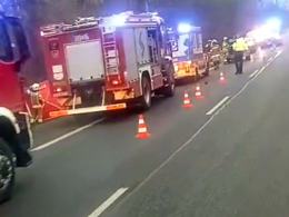 Ciężarówka w rowie na DK46 w Dąbrowie. Utrudnienia w ruchu
