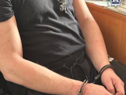 Zapukali w nocy do mieszkania, pobili mężczyznę i ukradli mienie