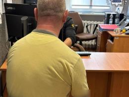 Zapukali w nocy do mieszkania, pobili mężczyznę i ukradli mienie